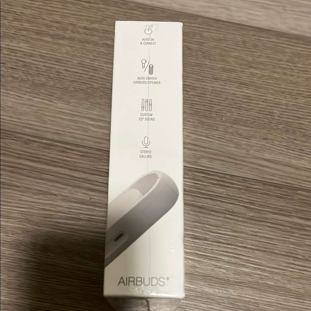 Air duo speaker and ear buds - Picture 3 of 4